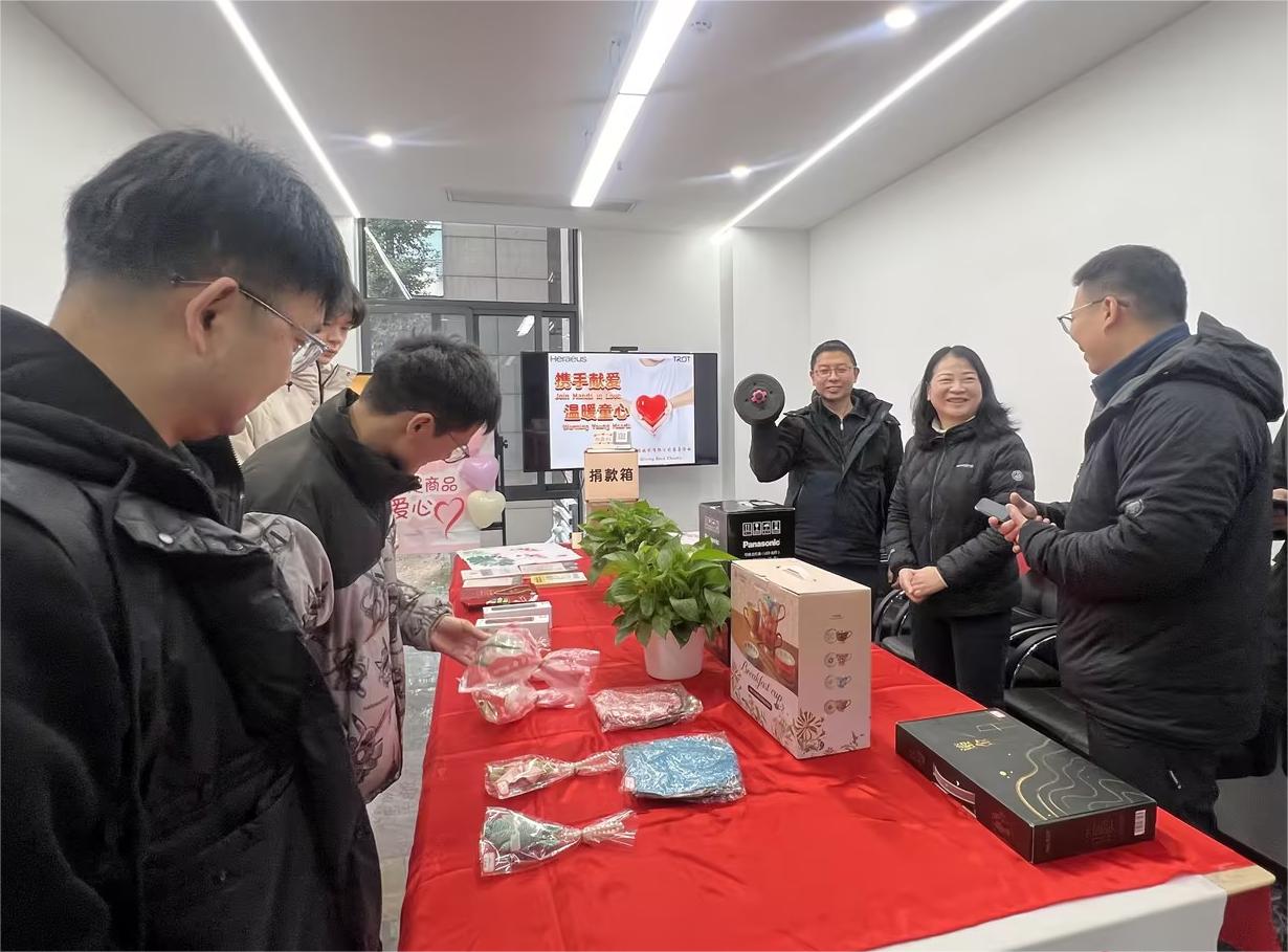 慈善义卖7